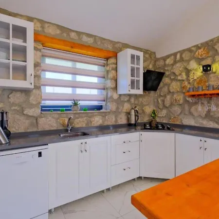 Private Pool With Jacuzzi For 4 People In Fethiye, Mugla - Awz 211 * فتحية
