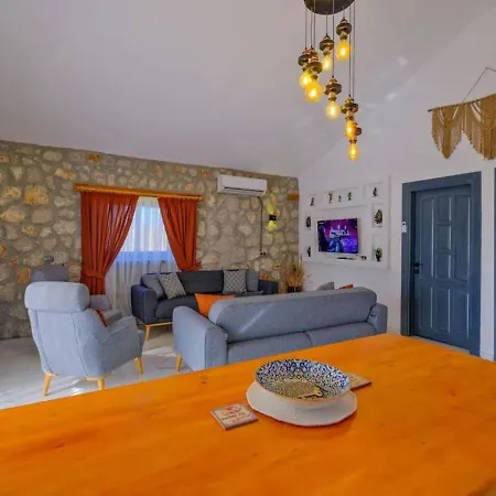 فيلة Private Pool With Jacuzzi For 4 People In Fethiye, Mugla - Awz 211 *