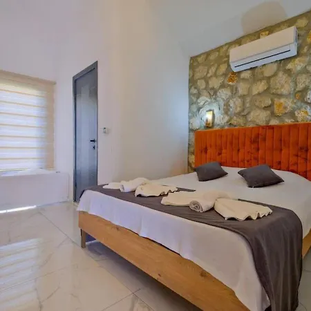 Private Pool With Jacuzzi For 4 People In Fethiye, Mugla - Awz 211 빌라