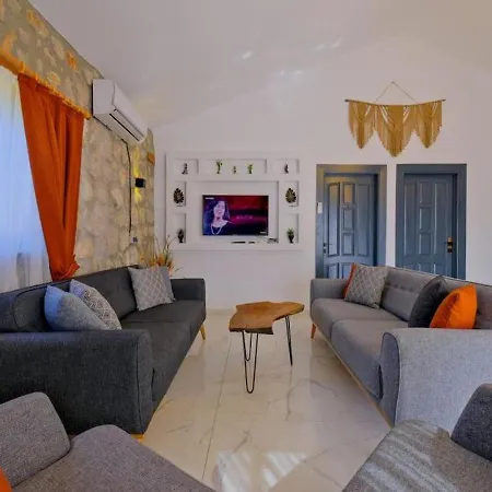 Private Pool With Jacuzzi For 4 People In Fethiye, Mugla - Awz 211 * 페티예