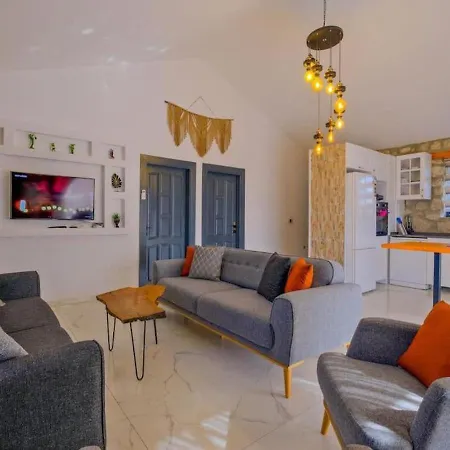 빌라 Private Pool With Jacuzzi For 4 People In Fethiye, Mugla - Awz 211 페티예